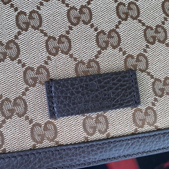 Gucci mens messenger crossbody bag - Picture 2 of 6